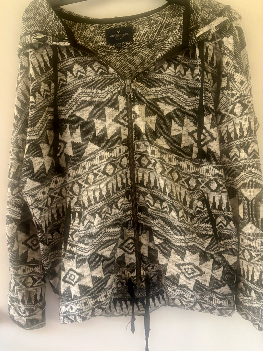 American Eagle Outfitters Black & White Aztec Zip Hoodie